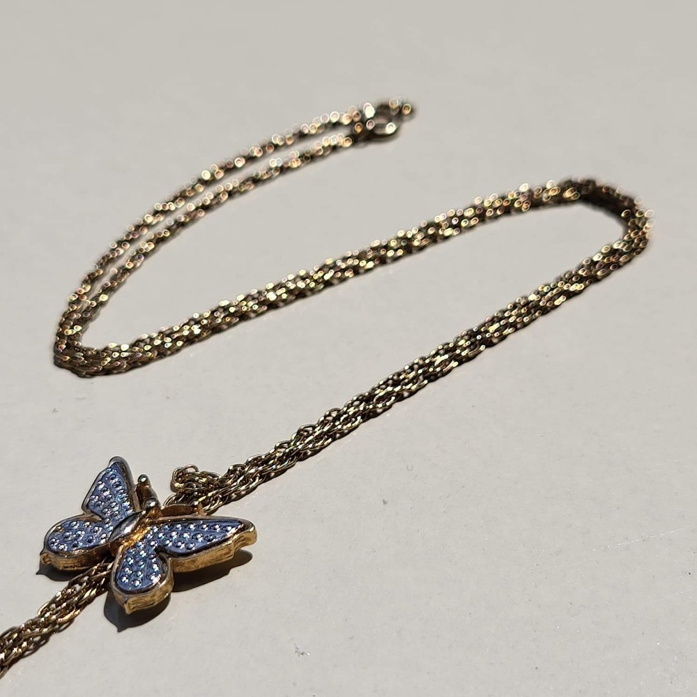 Vintage Avon Gold Tone Butterfly Lariat Necklace Blue White Adjustable Slide - Picture 7 of 10